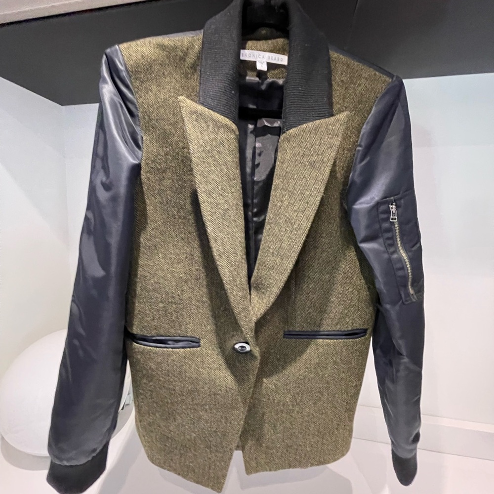 $795 RARE Veronica Beard wisteria media Herringbone woolNylon Dickey Jacket sz 2